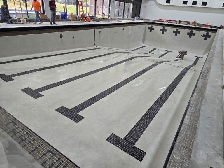 Commercial Pool Builders